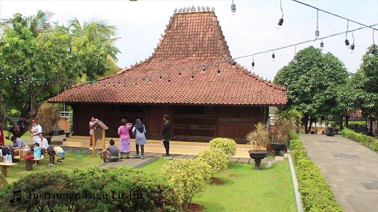 Detail Foto Rumah Adat Jawa Tengah Nomer 28