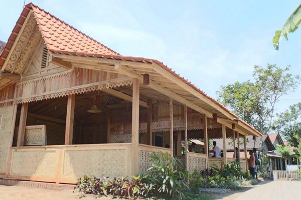 Detail Foto Rumah Adat Jawa Timur Nomer 52