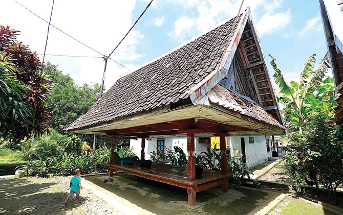 Detail Foto Rumah Adat Jawa Timur Nomer 55