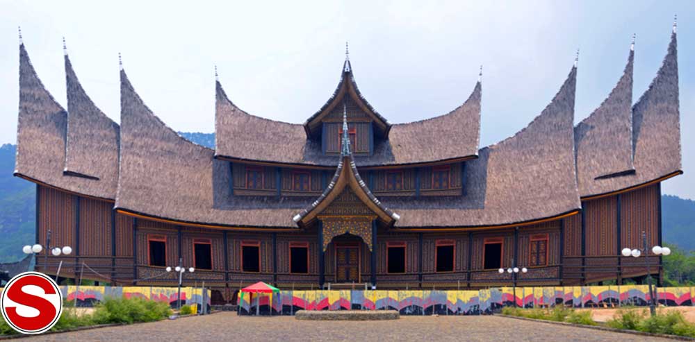 Detail Foto Rumah Adat Sumatera Barat Nomer 20