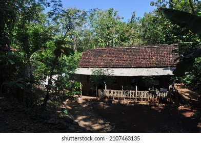 Detail Foto Rumah Bambu Nomer 29