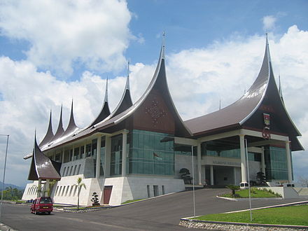 Detail Foto Rumah Gadang Minang Nomer 54