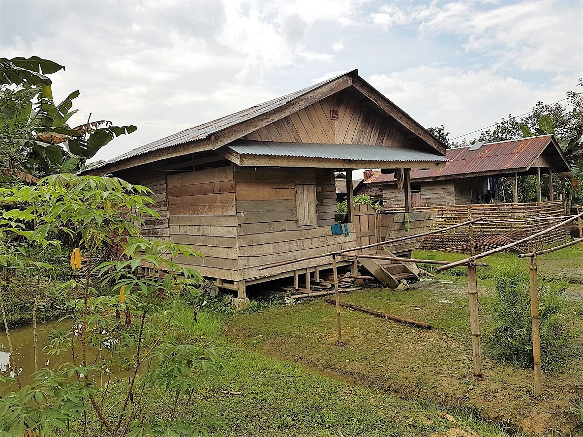 Detail Foto Rumah Jelek Nomer 4