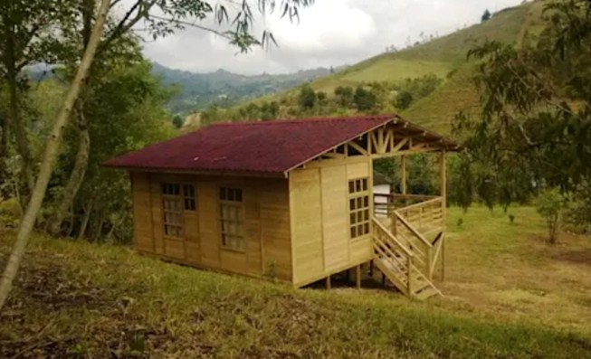 Detail Foto Rumah Kayu Sederhana Nomer 46