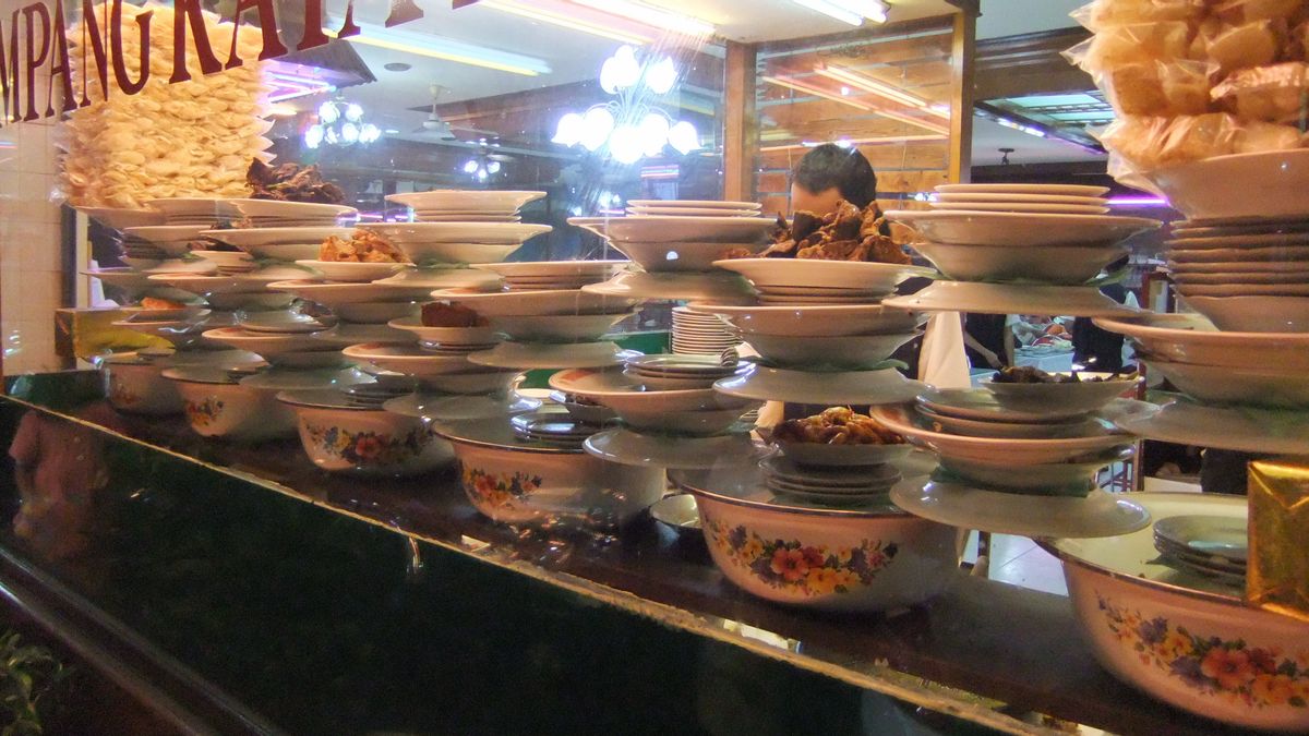 Detail Foto Rumah Makan Padang Nomer 50