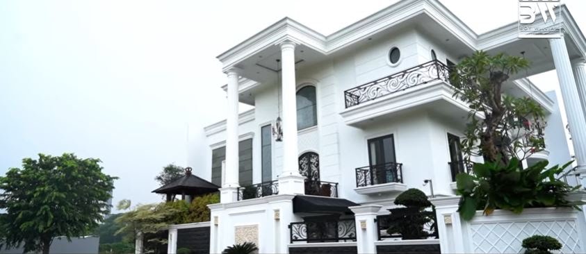 Detail Foto Rumah Prilly Nomer 21