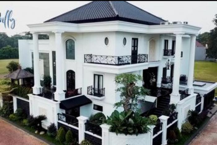 Foto Rumah Prilly Latuconsina - KibrisPDR