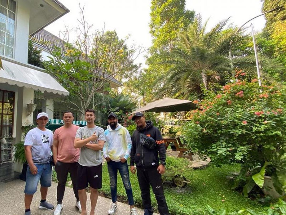 Detail Foto Rumah Raffi Ahmad Nomer 23