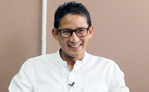 Detail Foto Sandiaga Uno Muda Nomer 49