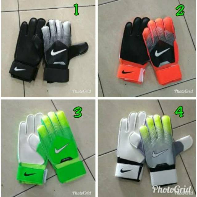 Detail Foto Sarung Tangan Kiper Nomer 41