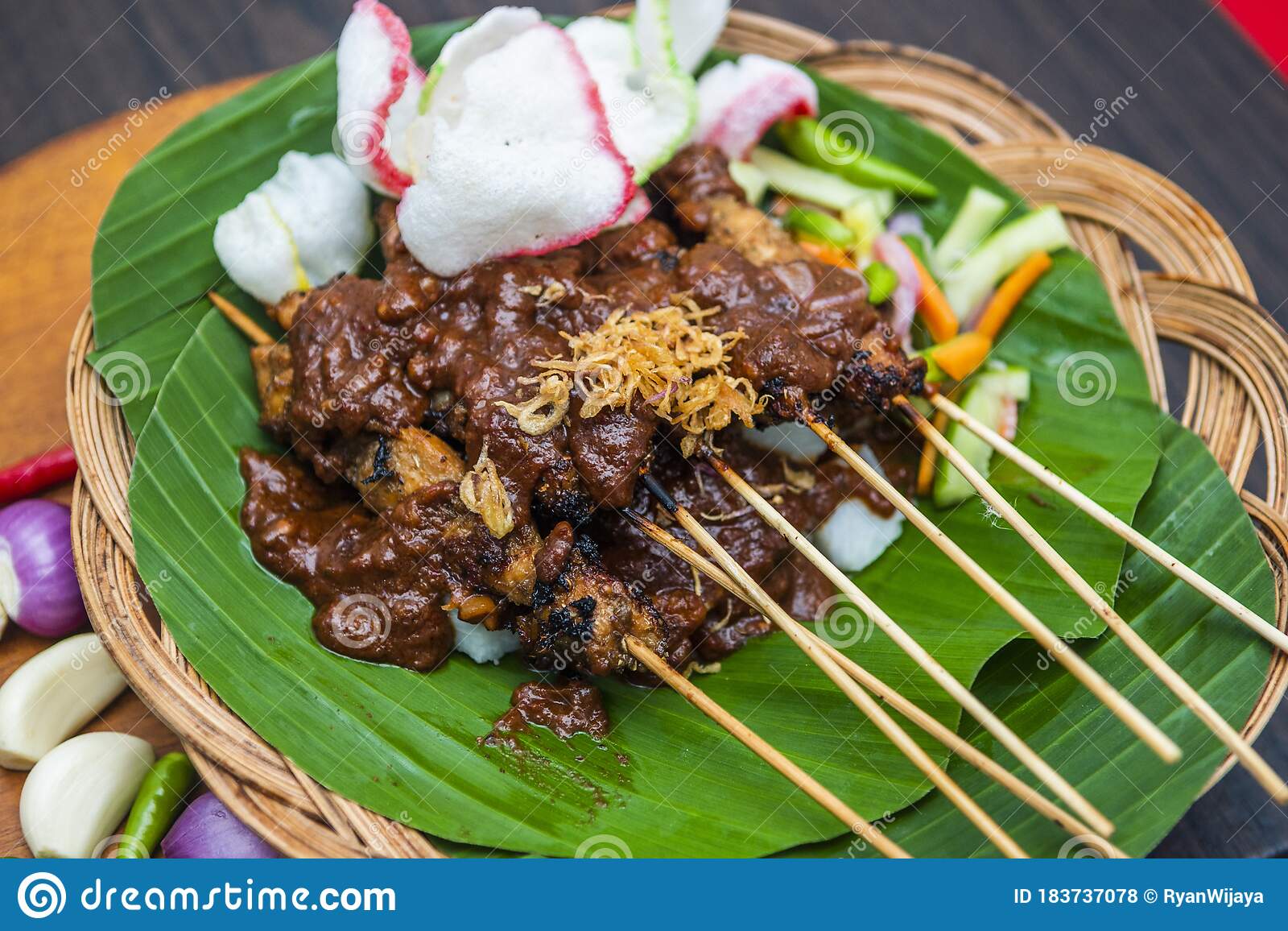 Detail Foto Sate Ayam Nomer 33