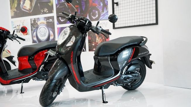 Detail Foto Scoopy Terbaru 2020 Nomer 30