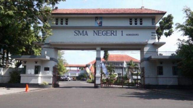 Detail Foto Sekolah Sma Nomer 8