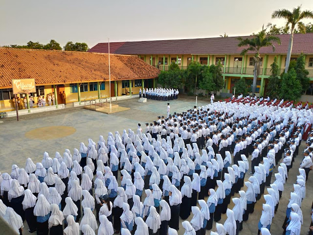 Download Foto Sekolah Smp Nomer 13