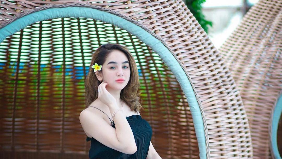 Detail Foto Selebgram Hana Hanifah Nomer 7