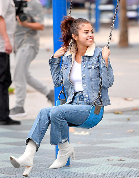 Detail Foto Selena Gomez Keren Nomer 6