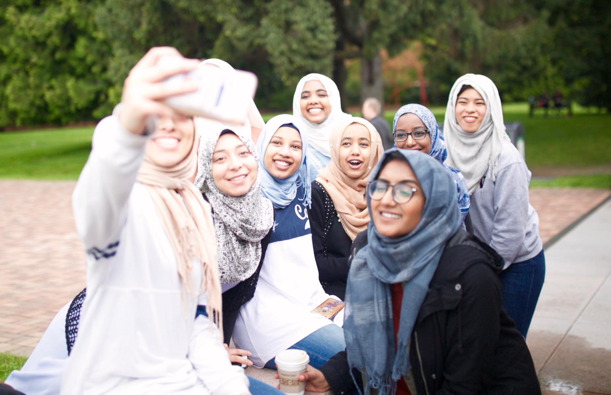 Detail Foto Selfie Hijab Nomer 29