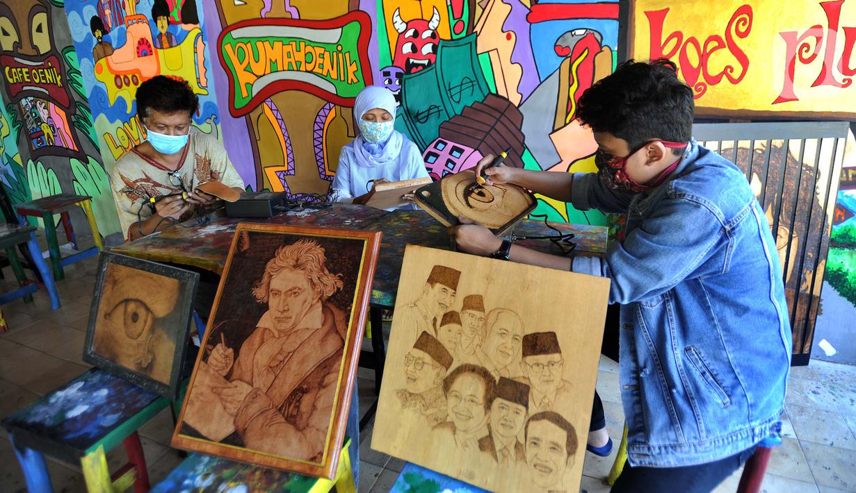 Detail Foto Seni Lukis Nomer 49