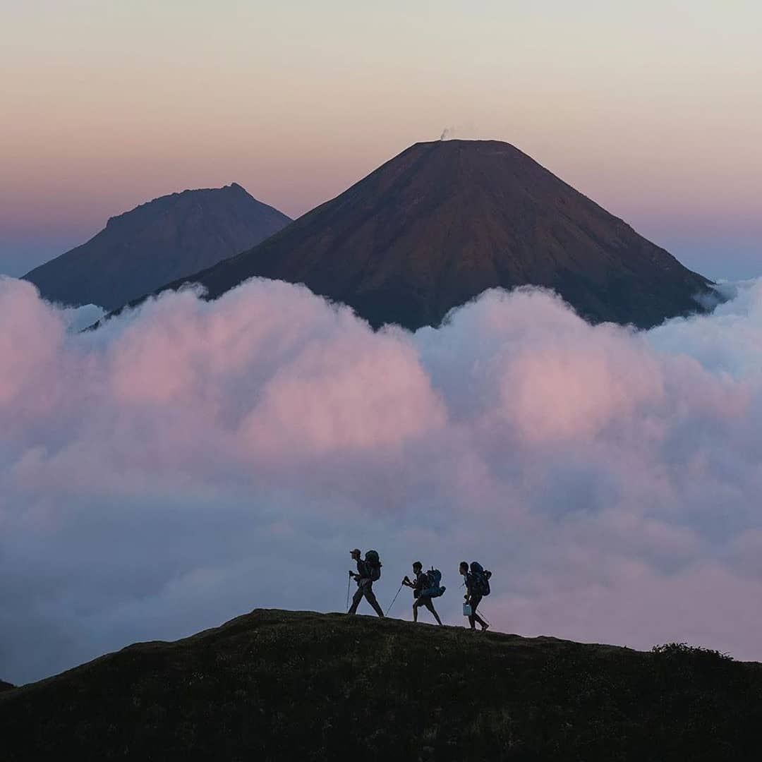 Detail Foto Senja Di Gunung Nomer 42