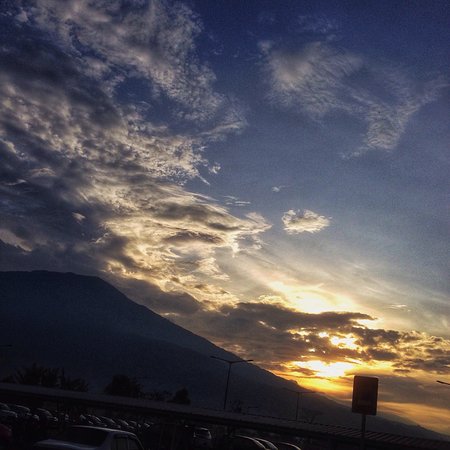 Detail Foto Senja Di Gunung Nomer 47