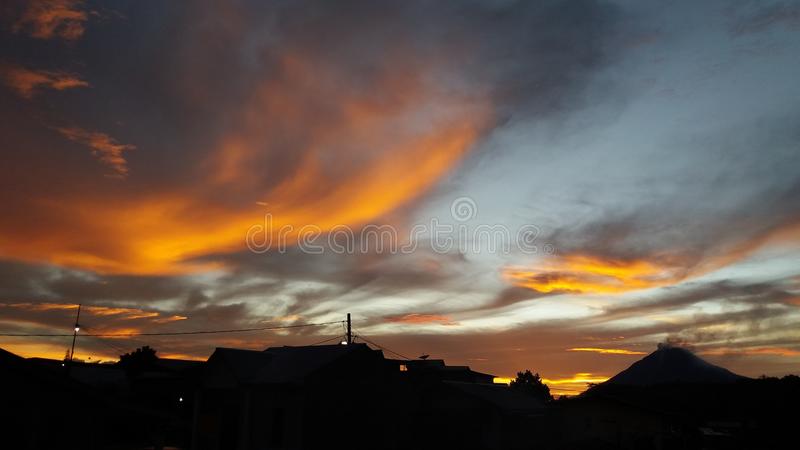 Detail Foto Senja Di Gunung Nomer 51