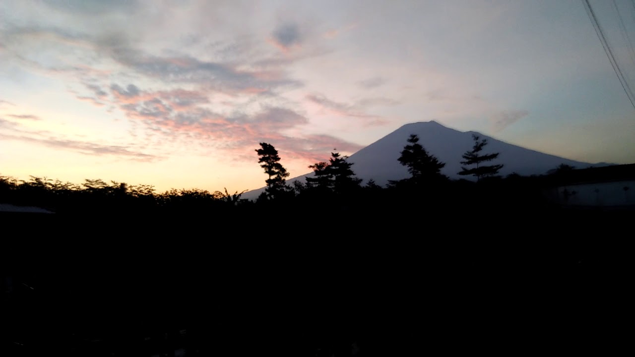 Detail Foto Senja Di Gunung Nomer 53