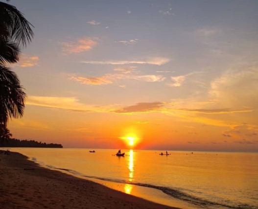 Detail Foto Senja Di Pantai Nomer 27