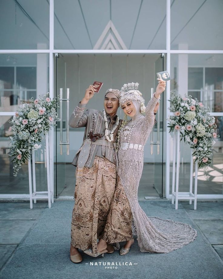 Detail Foto Sepasang Pengantin Nomer 21