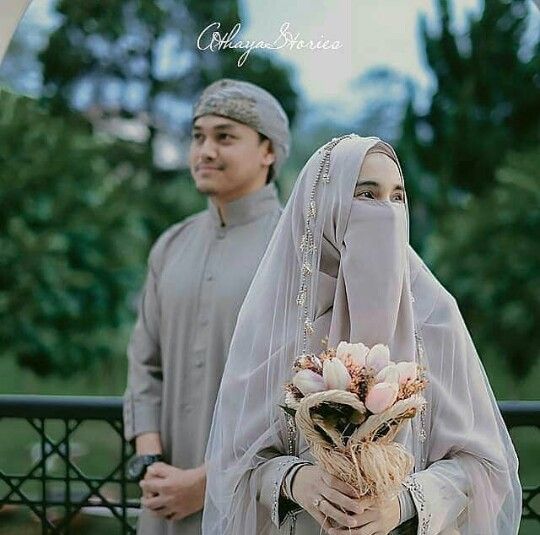 Detail Foto Sepasang Pengantin Nomer 8