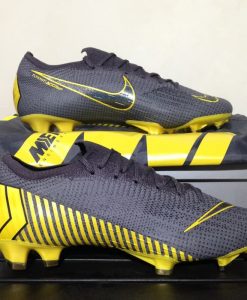 Detail Foto Sepatu Bola Nike Nomer 44