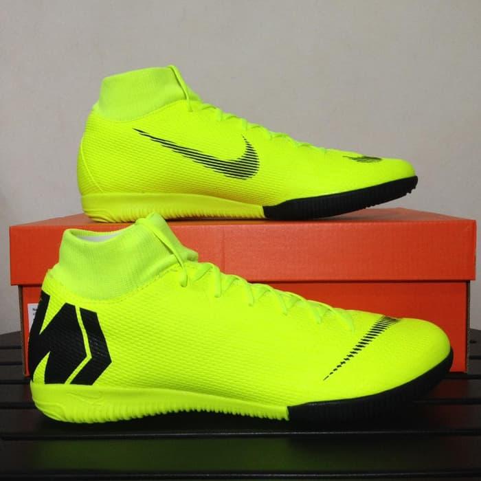 Foto Sepatu Futsal Nike Terbaru - KibrisPDR