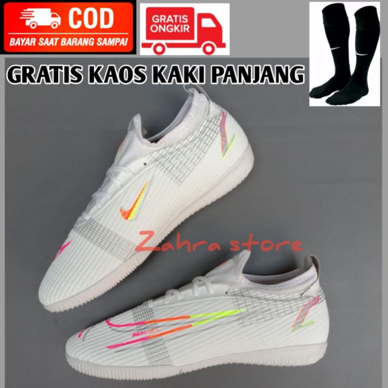 Detail Foto Sepatu Futsal Nike Terbaru Nomer 22