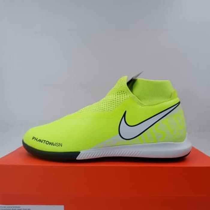 Detail Foto Sepatu Futsal Nike Terbaru Nomer 31