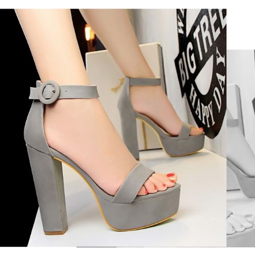 Detail Foto Sepatu High Heels Nomer 23