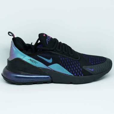 Detail Foto Sepatu Olahraga Nike Nomer 39
