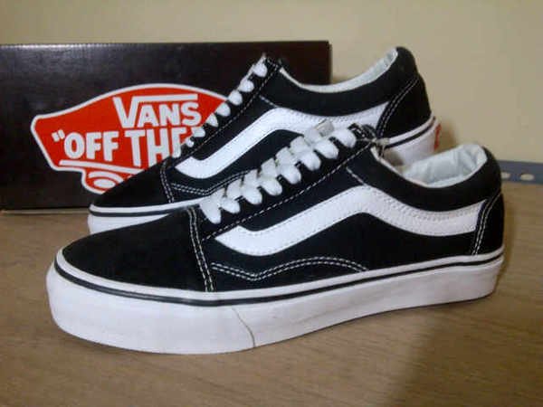 Detail Foto Sepatu Vans Terbaru Nomer 31