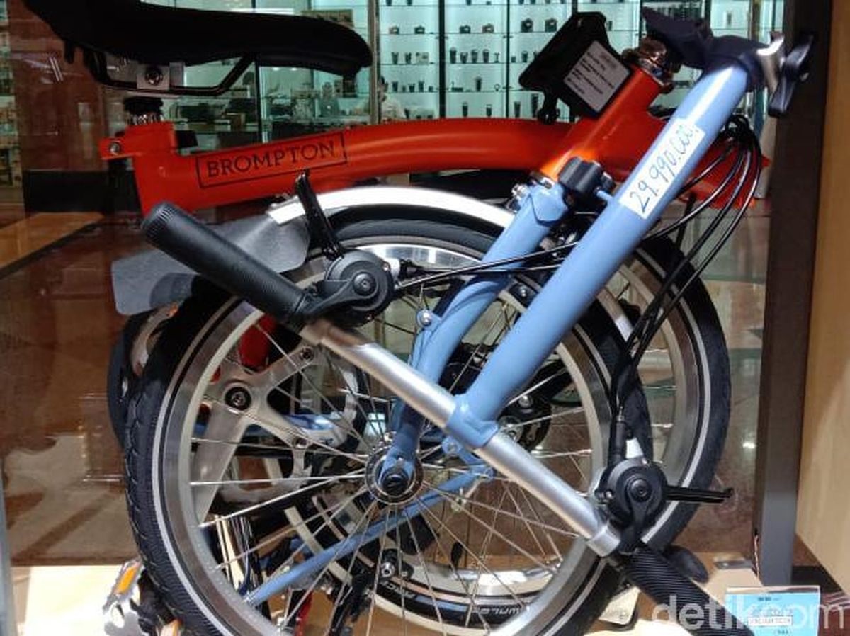 Detail Foto Sepeda Brompton Nomer 15