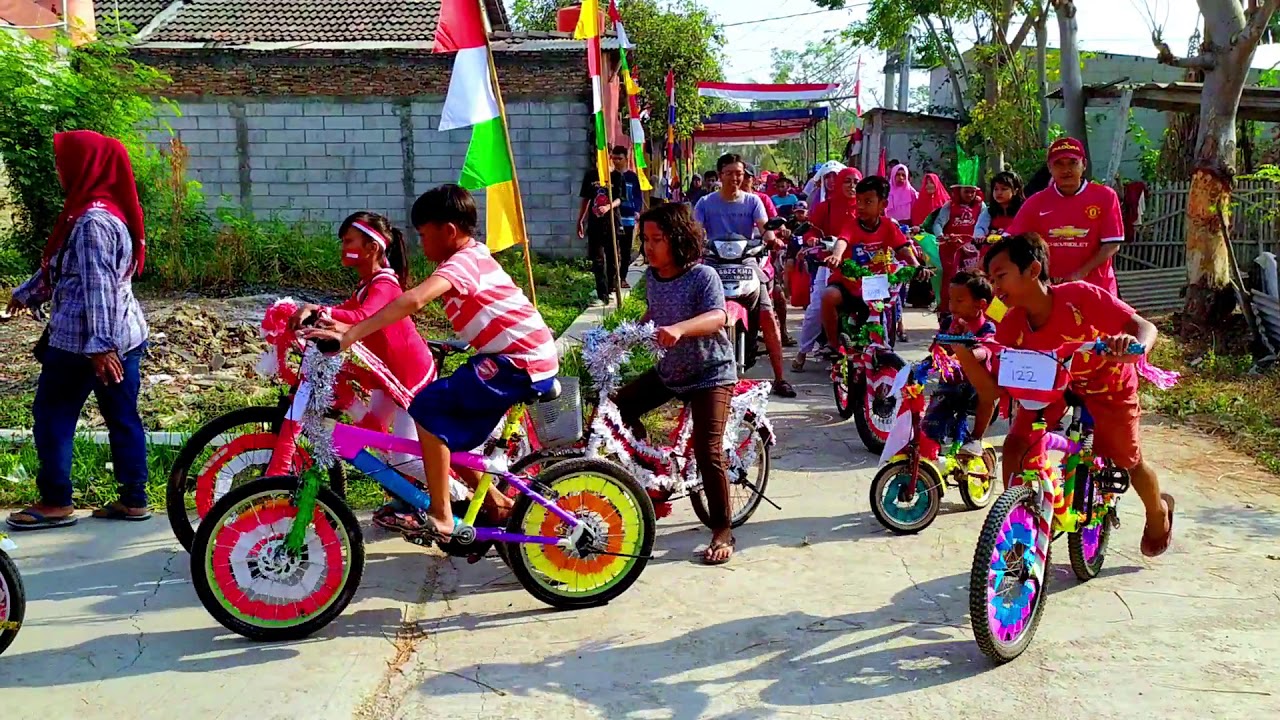 Detail Foto Sepeda Hias Anak Anak Nomer 50