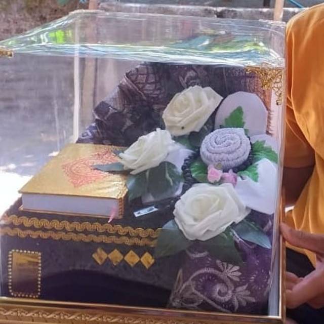 Detail Foto Seperangkat Alat Sholat Nomer 18