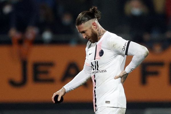 Detail Foto Sergio Ramos Keren Nomer 43