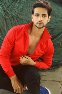 Detail Foto Shakti Arora Nomer 46