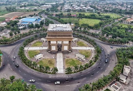 Detail Foto Simpang Lima Kediri Nomer 53