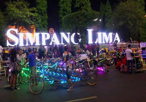 Foto Simpang Lima Semarang - KibrisPDR