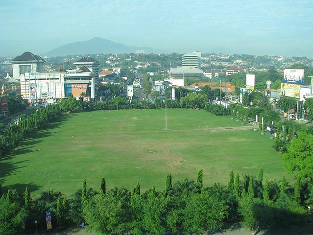 Detail Foto Simpang Lima Semarang Nomer 43