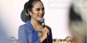 Detail Foto Sinden Cantik Nomer 26