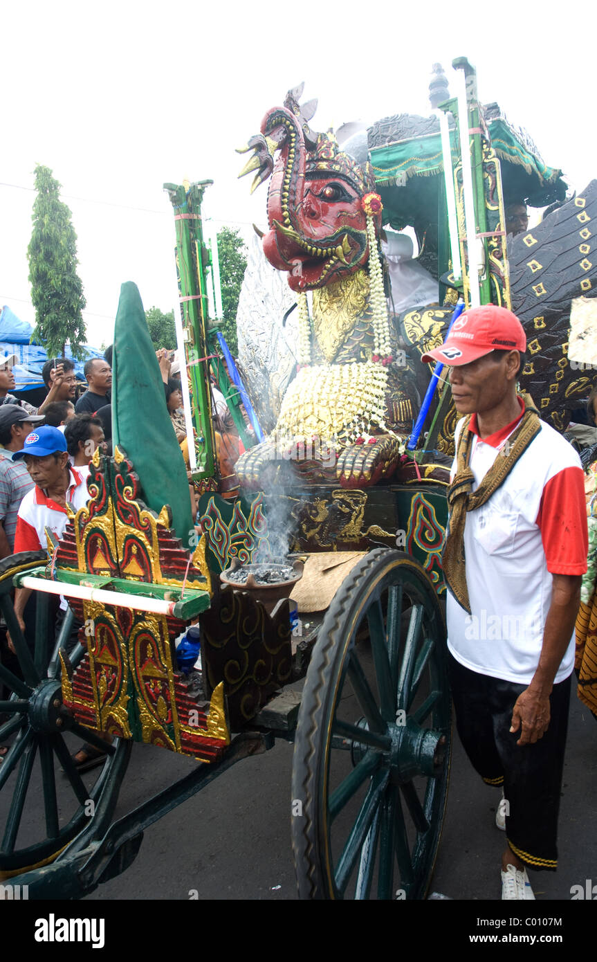 Detail Foto Singa Barong Nomer 40