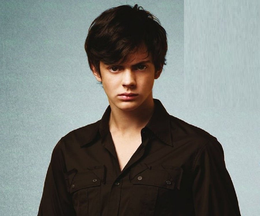 Detail Foto Skandar Keynes Terbaru Nomer 13