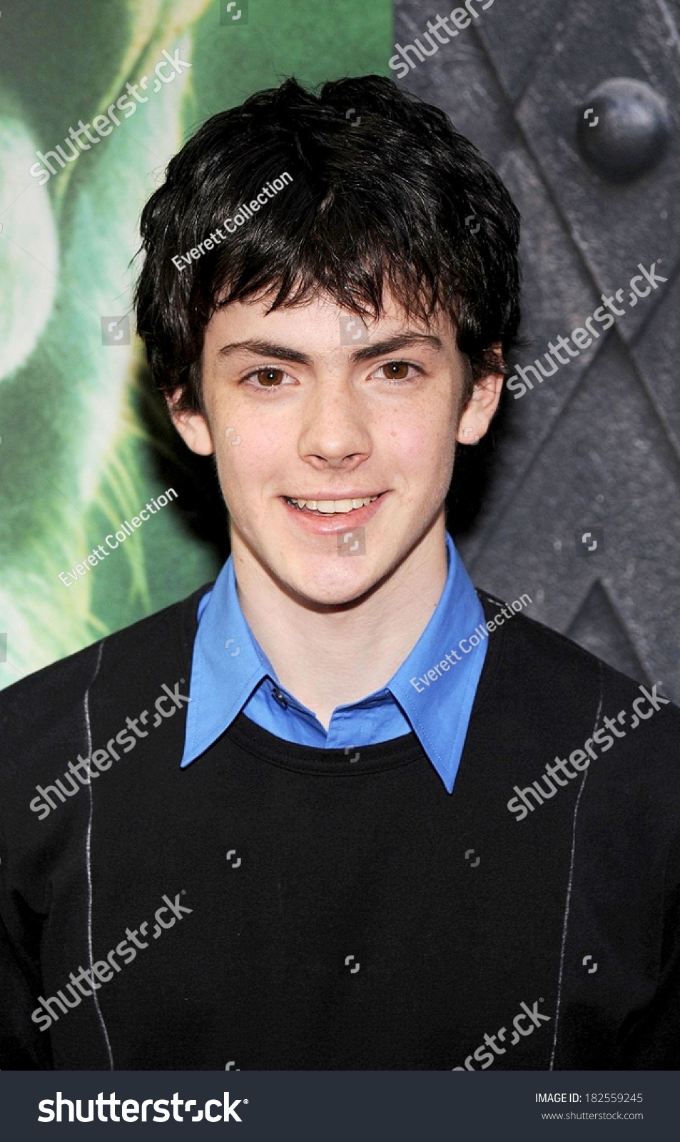 Detail Foto Skandar Keynes Terbaru Nomer 21