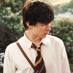 Detail Foto Skandar Keynes Terbaru Nomer 36