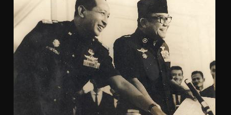 Detail Foto Soekarno Dan Soeharto Nomer 9